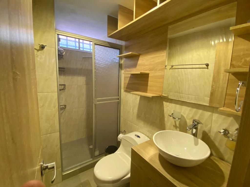Hermoso Aparta Estudio Amoblado En Pereira Buitenkant foto